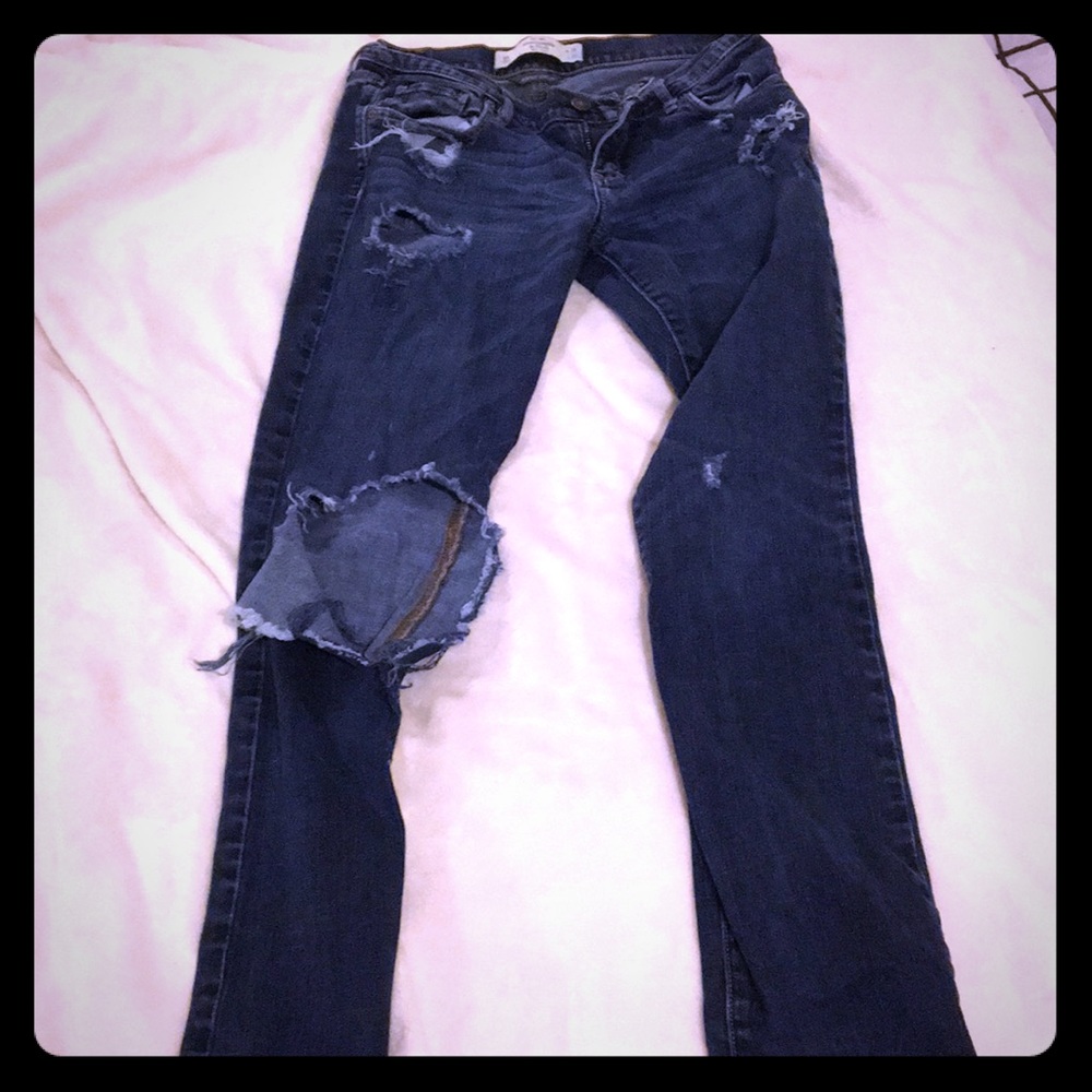Abercrombie & Fitch ripped jeans